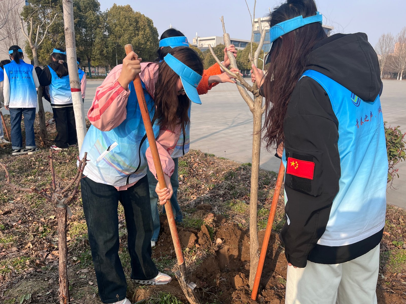 绿染乡野践初心 青春助农启新程——北京农