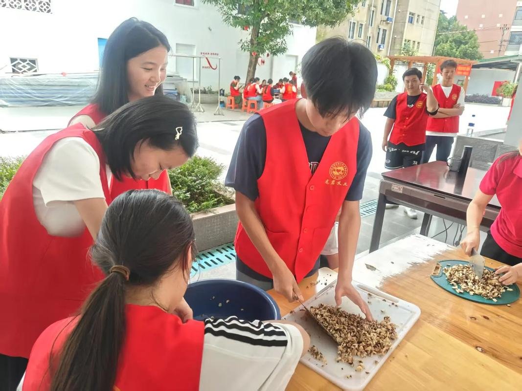 童心筑梦，爱伴成长——武汉城市职业学院学前教育学院2026年暑期托管志愿服务纪实