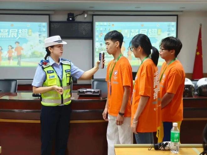 黄土高坡上的“种太阳”计划：陕西铁路工程
